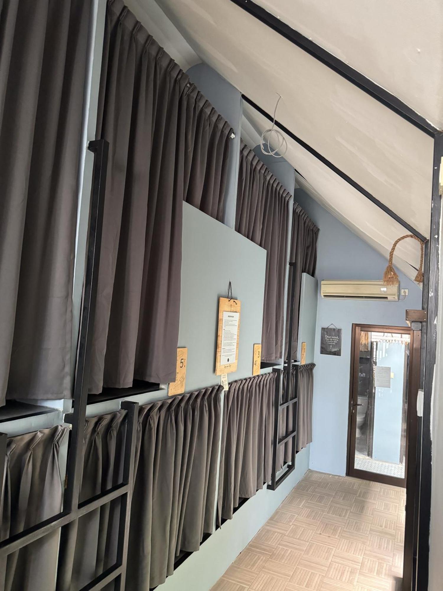 The Jungle Hostel Canggu Zewnętrze zdjęcie
