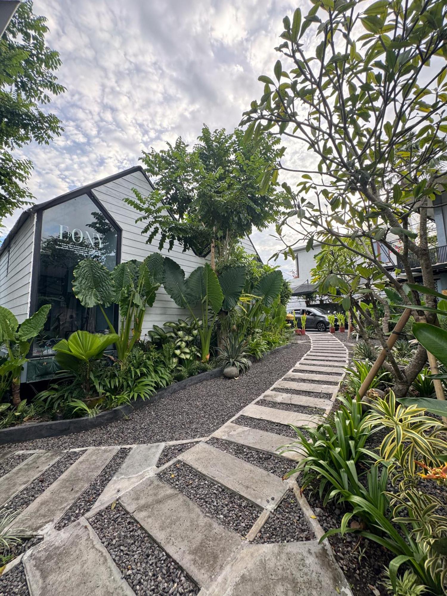 The Jungle Hostel Canggu Zewnętrze zdjęcie