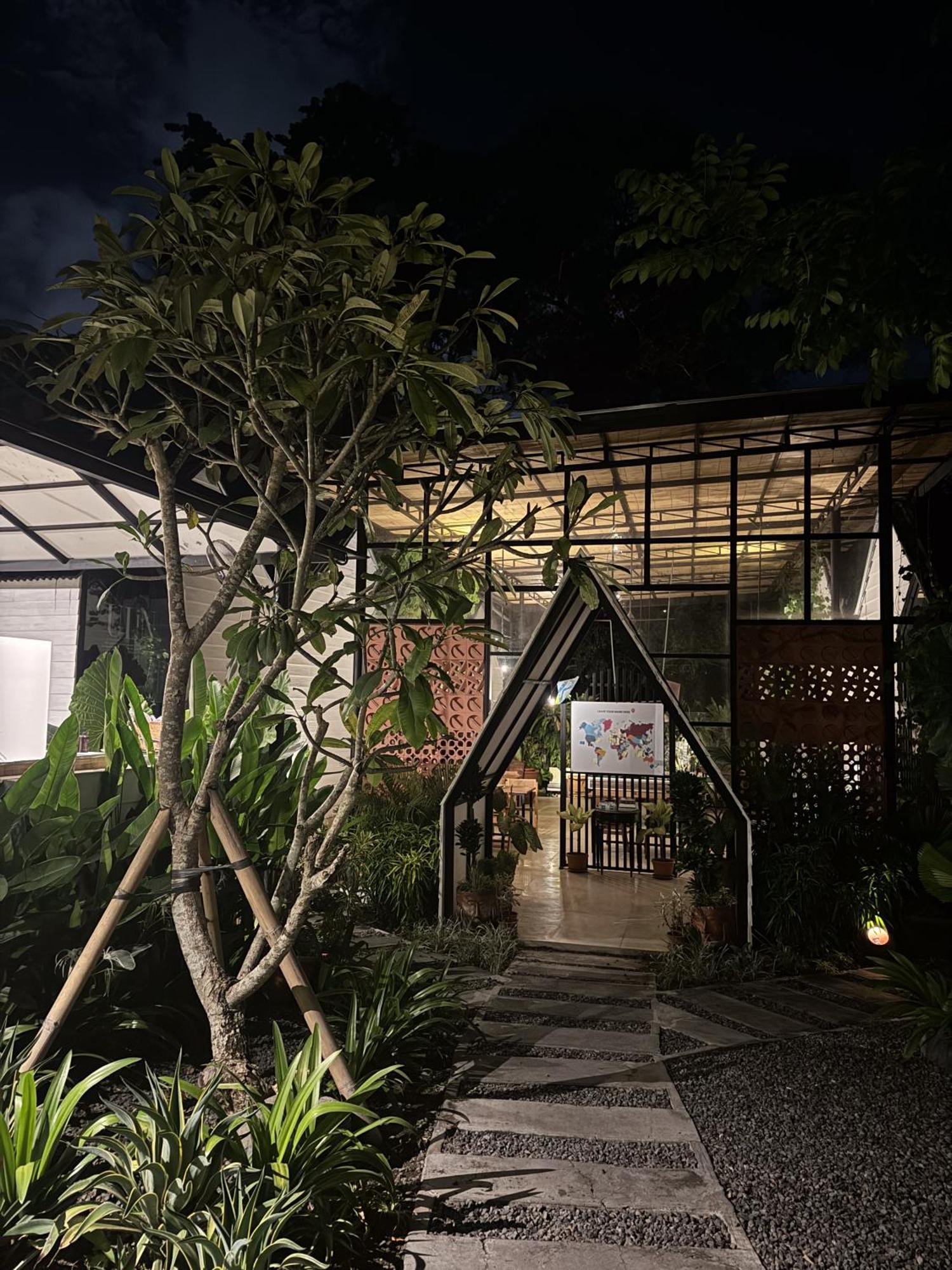 The Jungle Hostel Canggu Zewnętrze zdjęcie